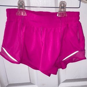 Lulu lemon Hotty Hot Pow Pink Short